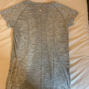 lululemon swiftly shirt grey